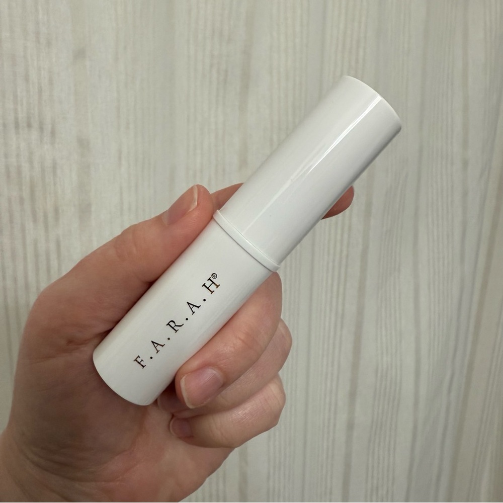 NIB🎉 FARAH Hunny Malai Blush Stick - She Creamy (Rose Petal Pink) - Picture 5 of 6